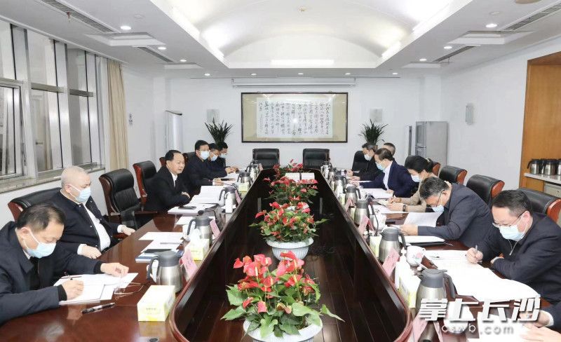市政府党组班子召开2022年度民主生活会。刘书勤 摄
