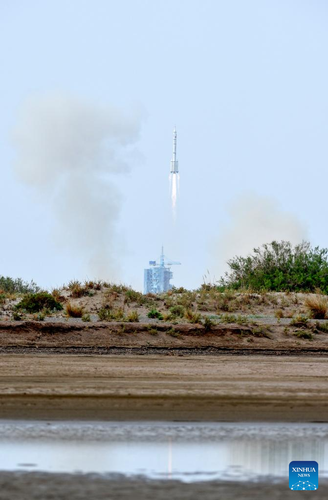 The Shenzhou-16 manned spaceship, atop a Long March-2F carrier rocket, blasts off from the Jiuquan Satellite Launch Center in northwest China, May 30, 2023. (Xinhua/Ren Junchuan)